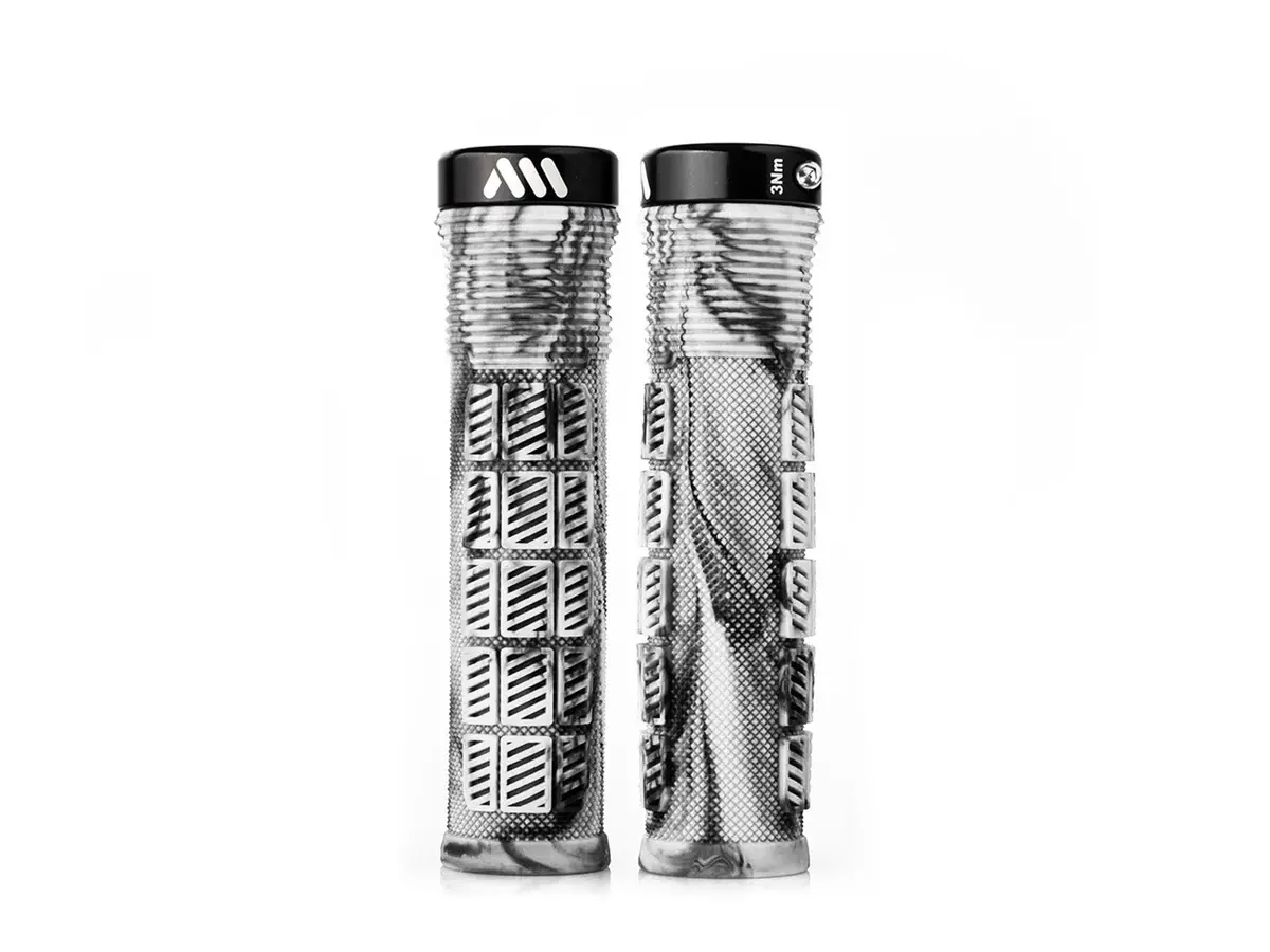 Ams Rise Grips. White Camo 1