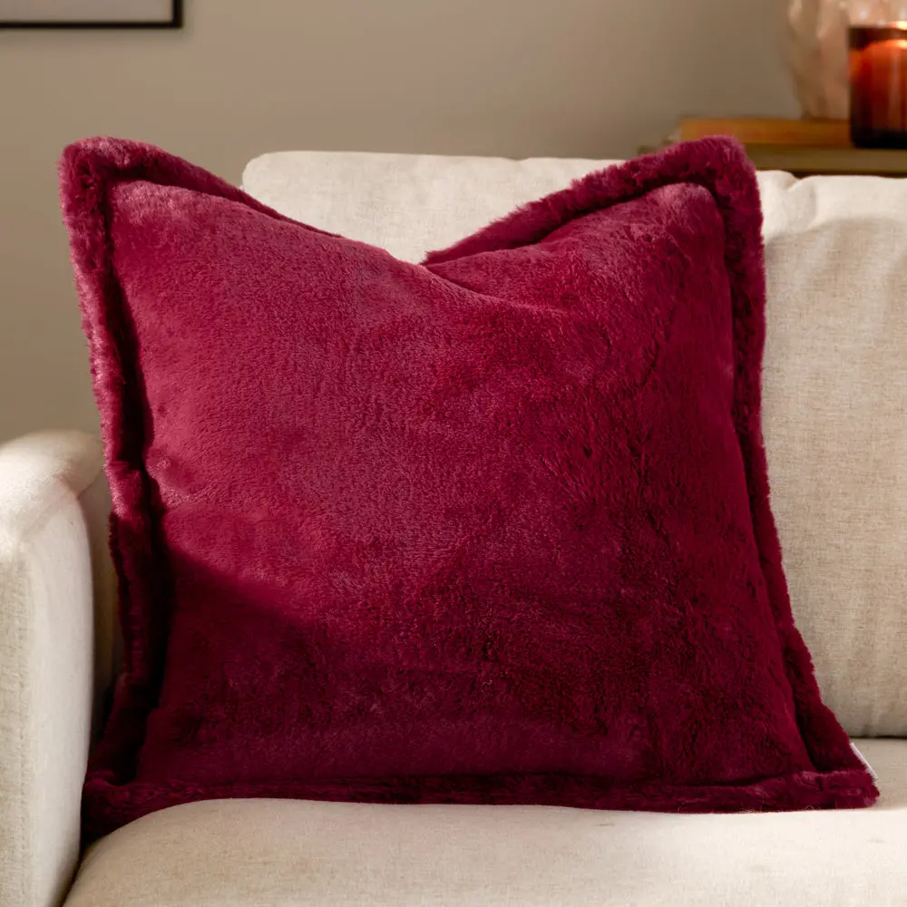 Kallu Faux Fur Cushion Berry 1