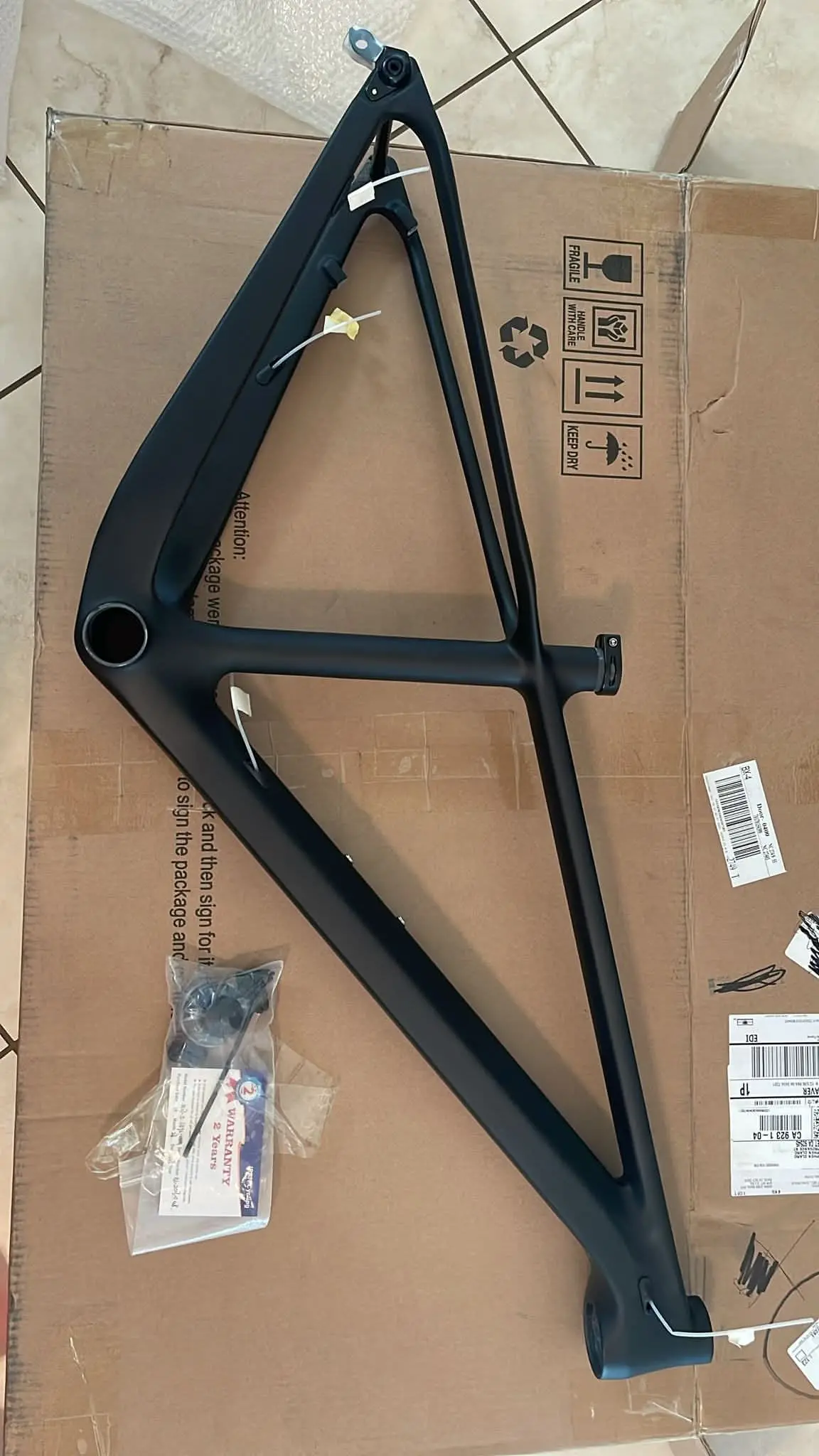 29Er Carbon Hardtail Boost Frame M27 15 Inch (Usa Warehouse-Used/Second Hand) 1