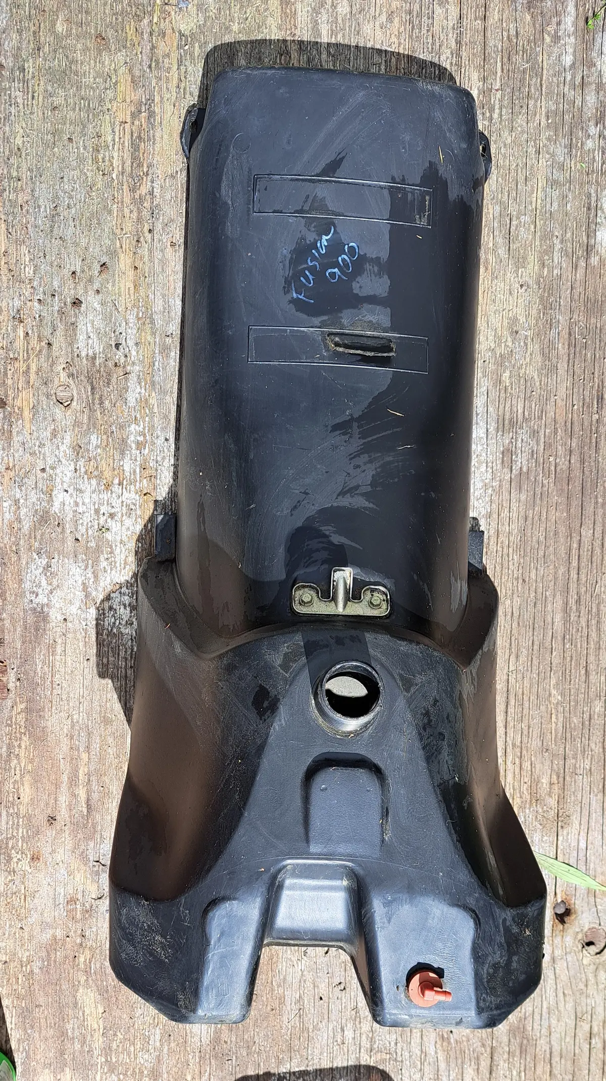 Polaris Fusion/Switchback Gas Tank 1
